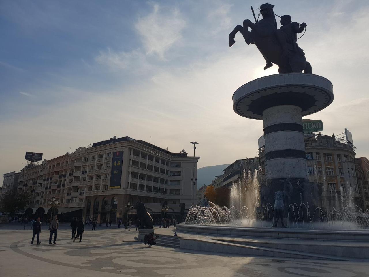 Rooftop Square Vanilla Skopje Exterior photo